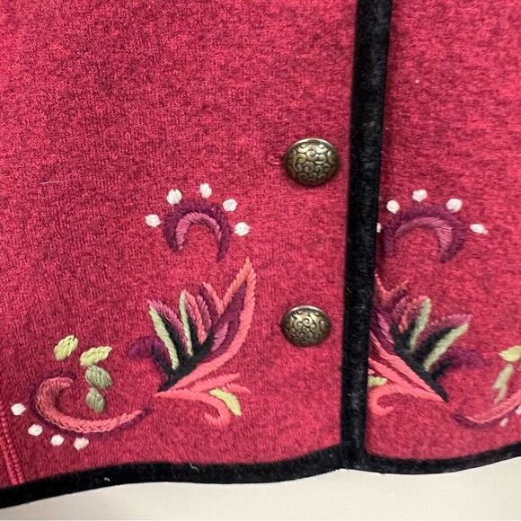 Icelandic wool blend embroidered jacket. Size M - Picture 3 of 8